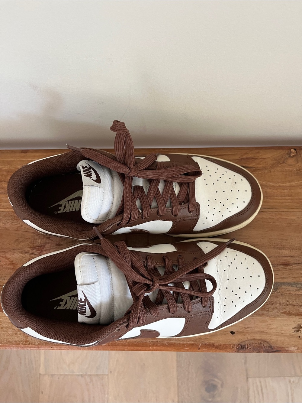 Nike Men’s Brown and White Low-Top Dunks/Sneakers - Picture 2 of 5